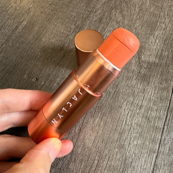 Jaclyn Cosmetics - Cream to Powder Blush Stick - Swoon - Picture 4 of 6